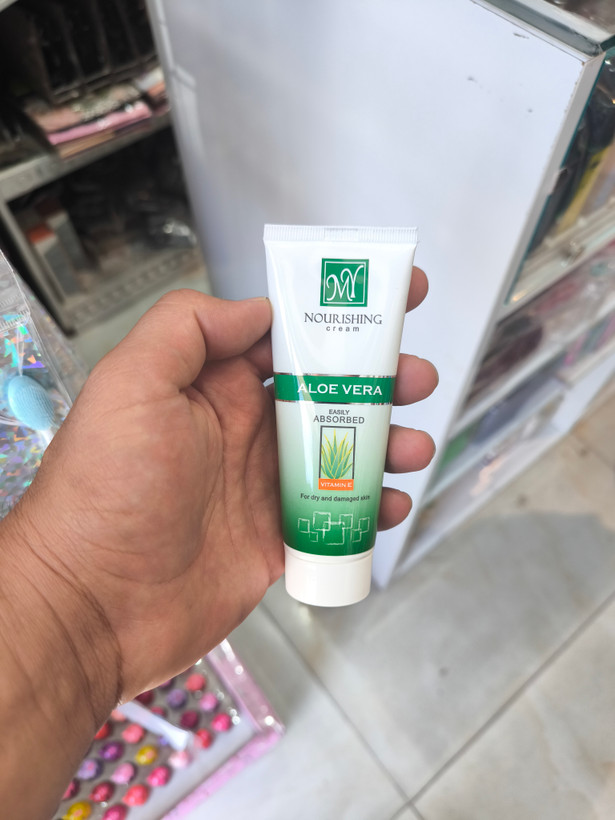 کرم تیوپی دست و صورت گیاهی آلوئه ورا مای